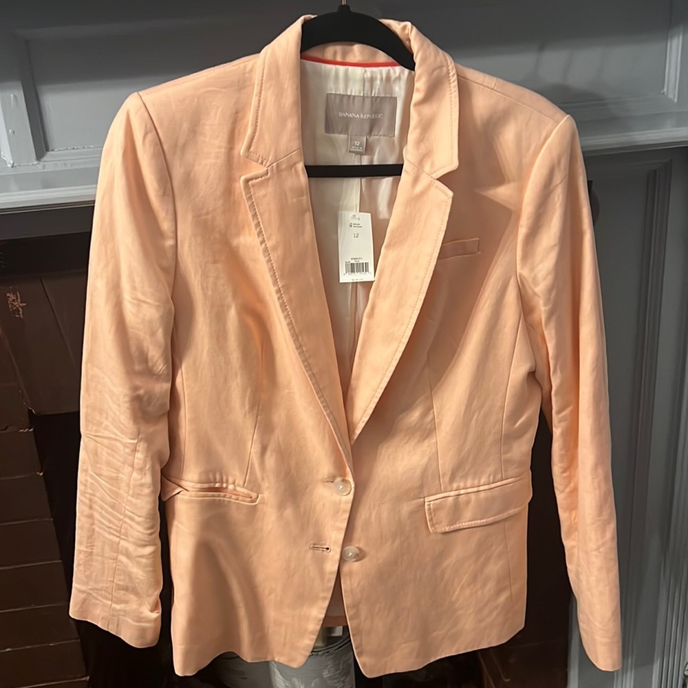 Pretty peach blazer - new with tags